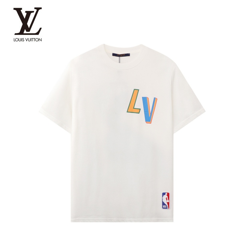 Louis Vuitton Men's T-shirts 368